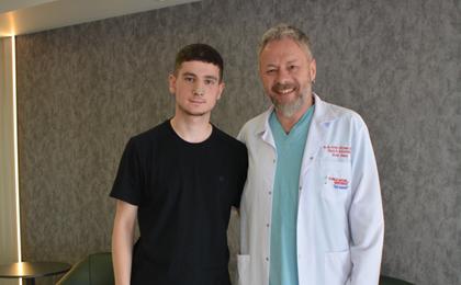 Patient from Bulgaria Travels to Çorlu Vatan Hospital for Septorhinoplasty